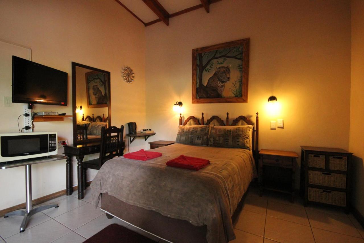 נלספרויט Ingwe Guesthouse מראה חיצוני תמונה